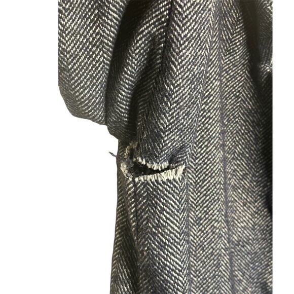 Old Navy Soft Brushed Herringbone Wool Blend Jacket Size Large Navy Gray *FLAW* - Picture 9 of 13